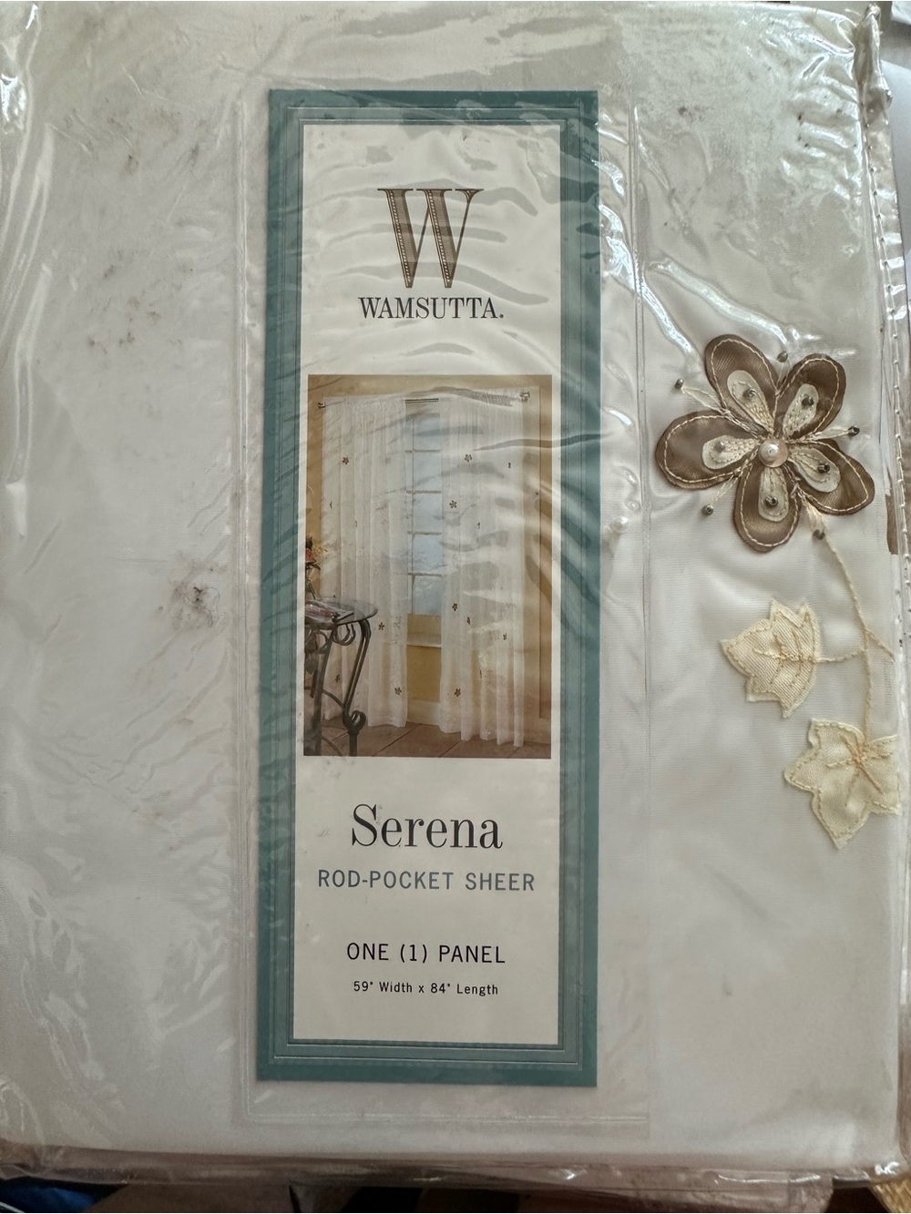 Wamsutta Serena Sheer 84” 4 Panels, (2pairs) in White with Gold/Yellow Applique